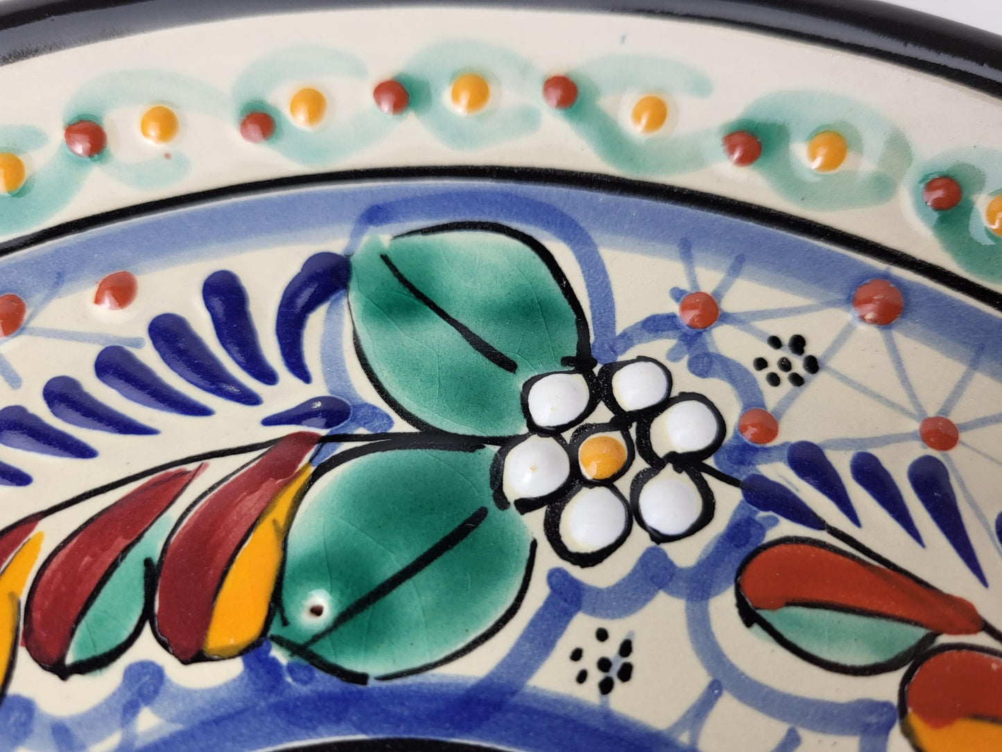 Mexikanisches Talavera Geschirrset Bunt – 5-teilig, Handgemalt | Teller, Schalen, Becher | Puebla Stil
