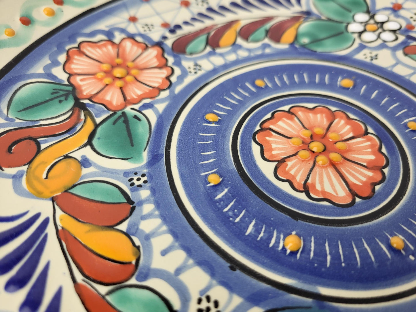 Mexikanisches Talavera Geschirrset Bunt – 5-teilig, Handgemalt | Teller, Schalen, Becher | Puebla Stil